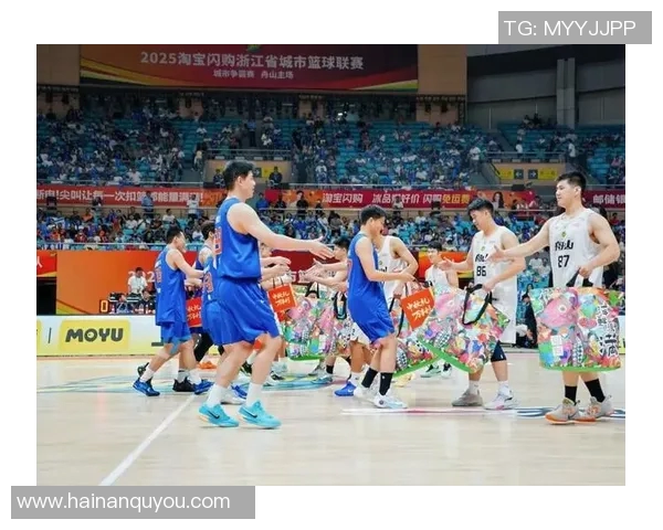 杭州篮球队的崛起与发展探秘:团结拼搏铸就辉煌未来 杭州篮球队的崛起与发展探秘:团结拼搏铸就辉煌未来