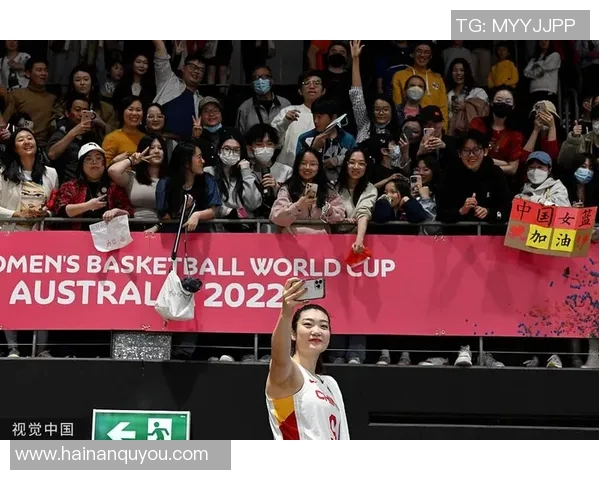 李芳专访:从青涩球员到篮球教练的成长与蜕变之路 李芳专访:从青涩球员到篮球教练的成长与蜕变之路