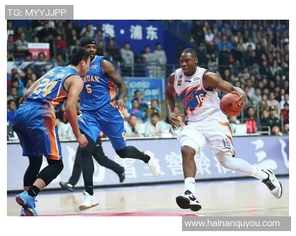 深圳篮球队以60分领跑大满贯积分榜展现强劲实力和夺冠希望