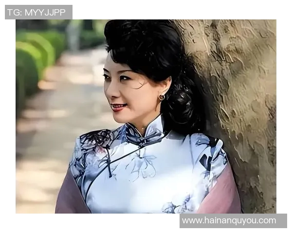 王静的足球人生:从草根到巅峰的深度对话与心路历程 王静的足球人生:从草根到巅峰的深度对话与心路历程