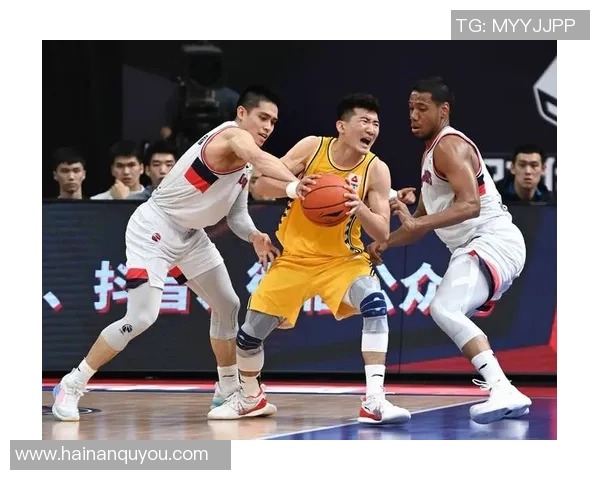 重庆篮球队与上海篮球队赛后分析实力对比及未来展望 重庆篮球队与上海篮球队赛后分析实力对比及未来展望